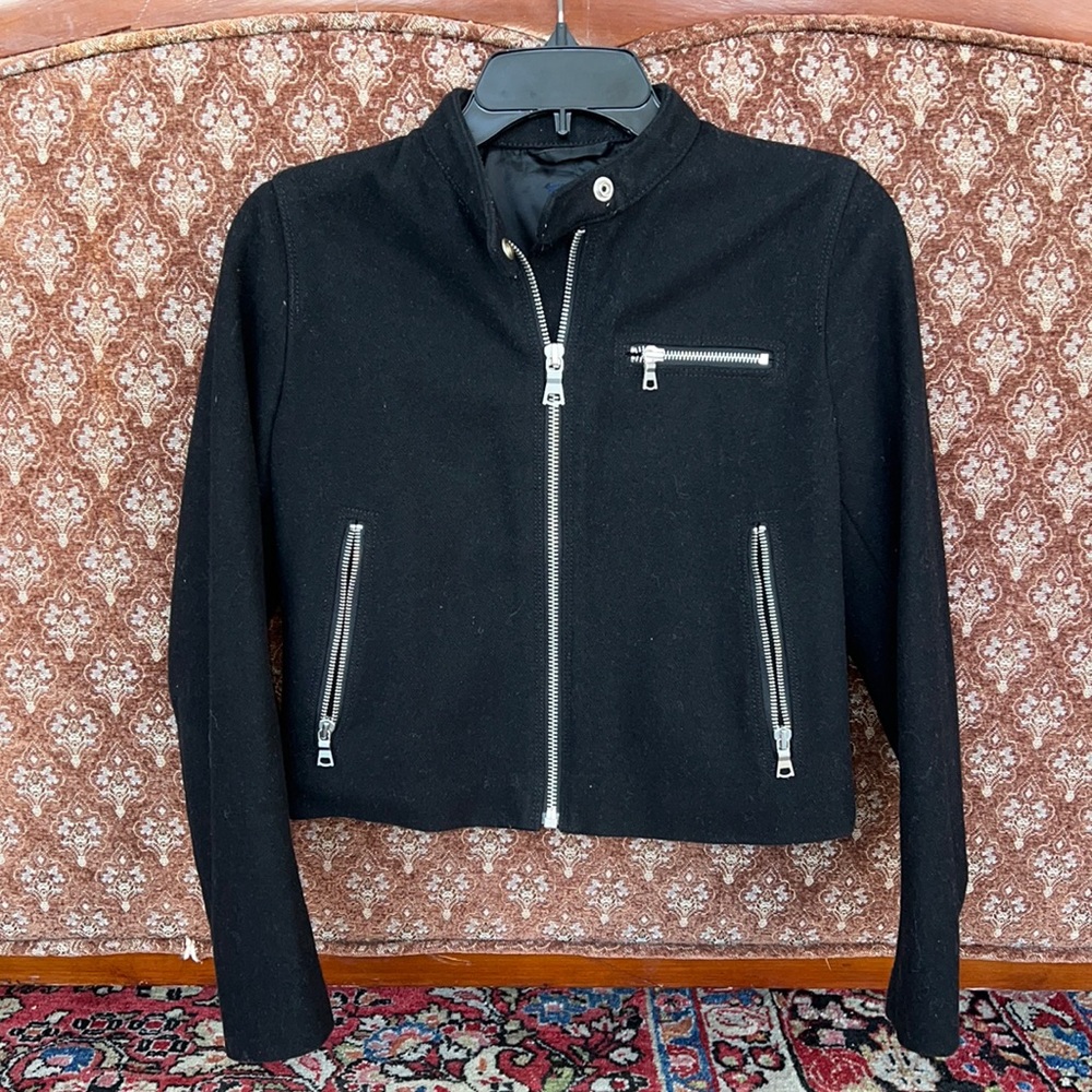Crop Black Zipper Jacket